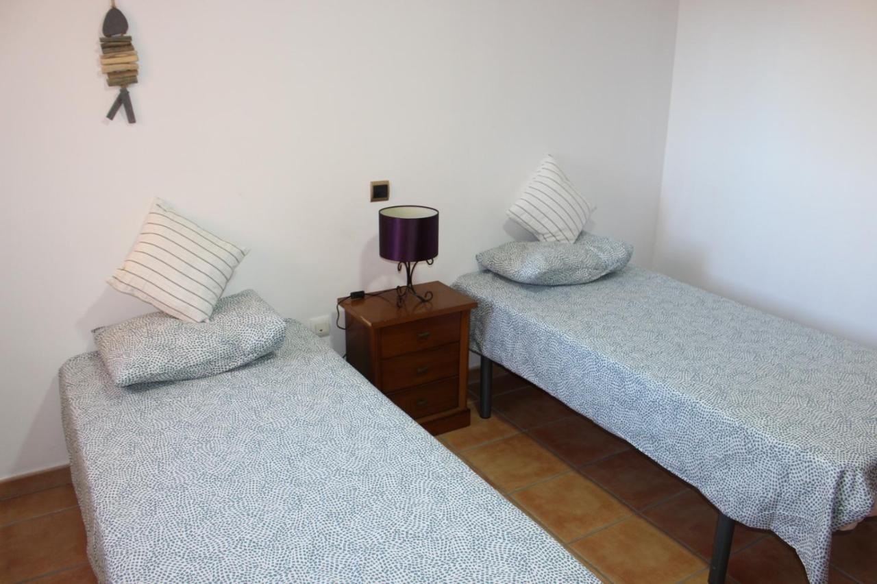 Apartament With A Serene Ocean And Mountain View *